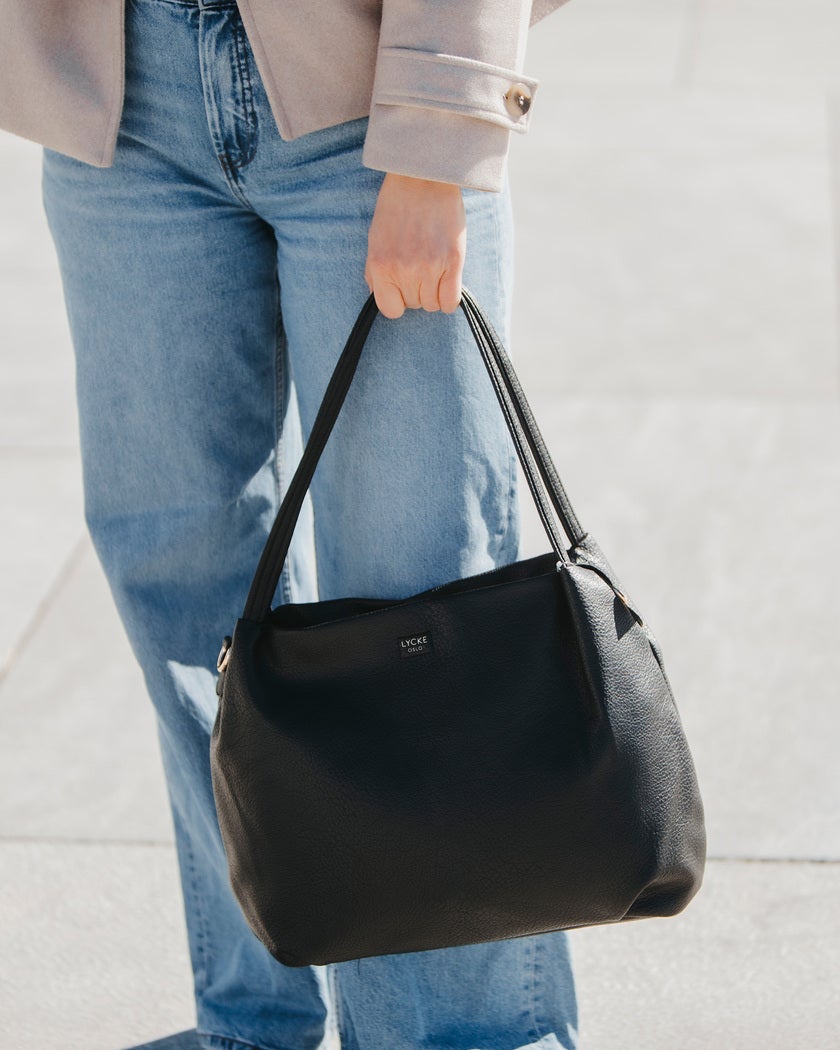 Lycke Svart Väska