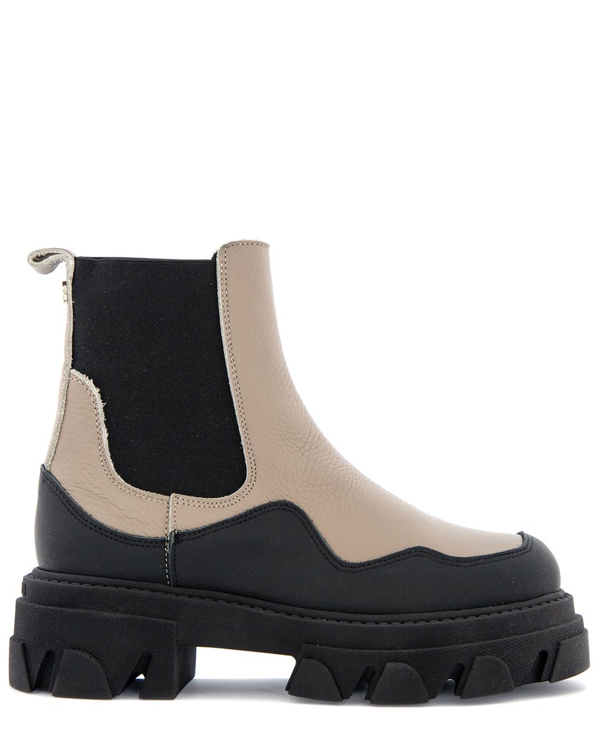 Steve Madden Beige Boots