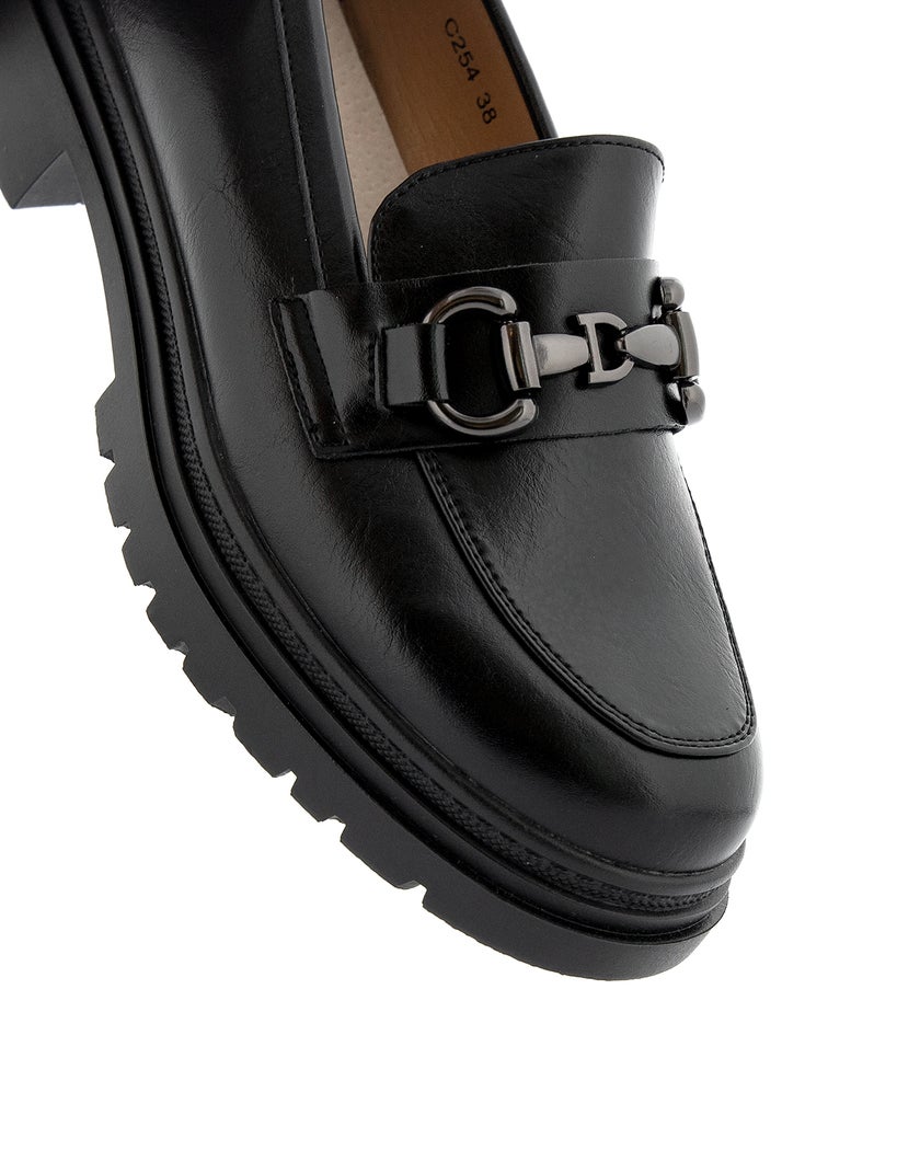 Emelie Strandberg Svart Loafer