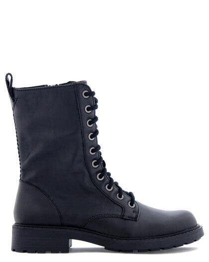 Svart Clarks