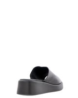 Foot News Svart Sandal