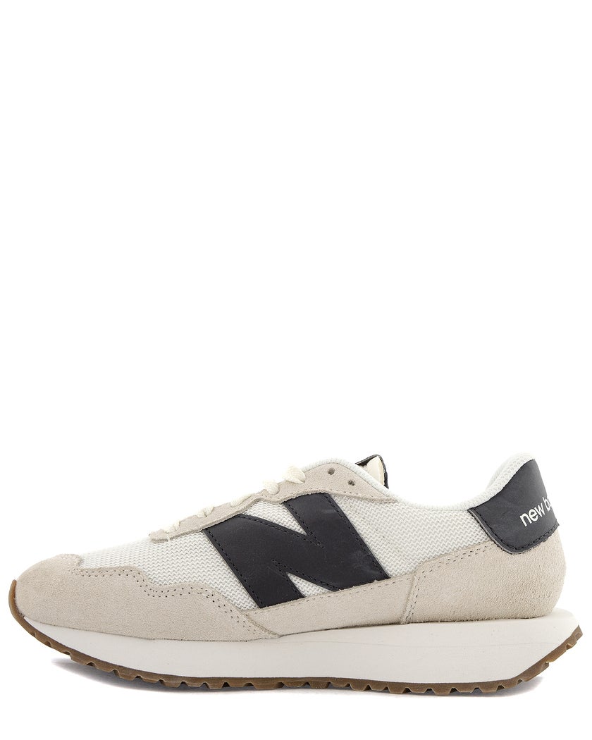 New Balance Vit Sneakers