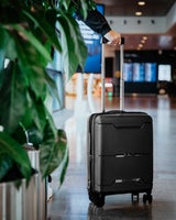 North Pioneer Svart Resväska