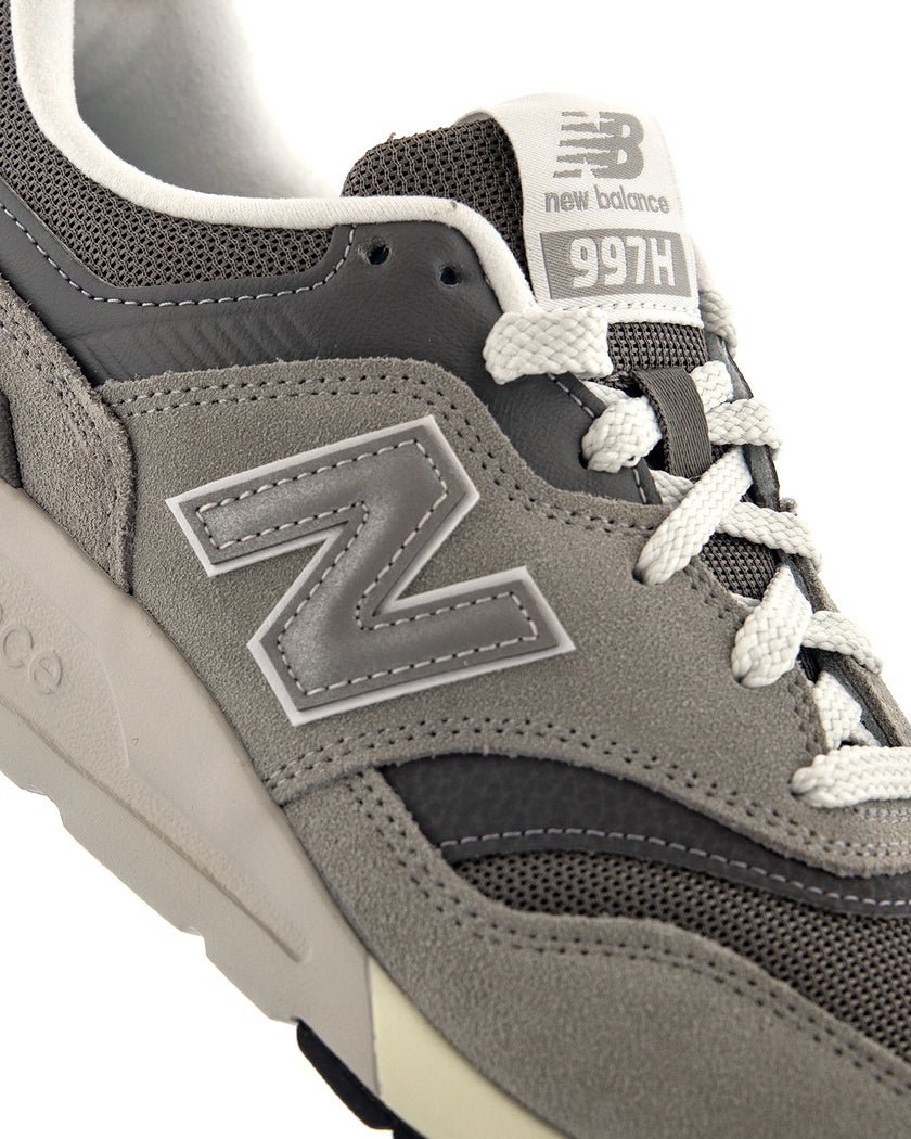 New Balance Grå Sneakers