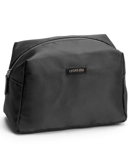 Lycke Svart Necessär