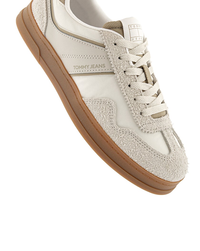Tommy Hilfiger Beige Sneakers