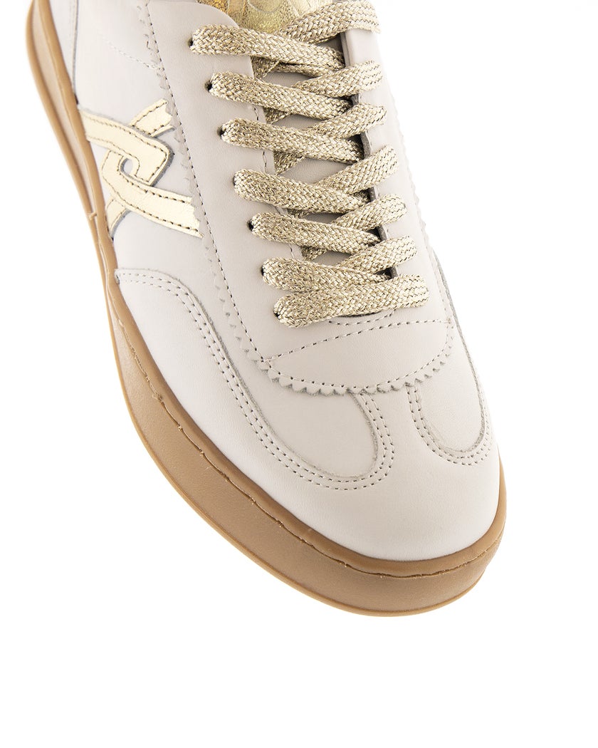 Ella of Sweden Vit Sneakers