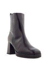 Gabor Brun Stövlett