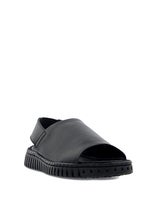 Park West Svart Sandal