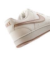 Nike Vit Sneakers