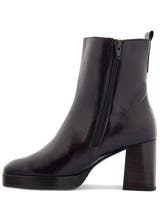 Gabor Brun Stövlett