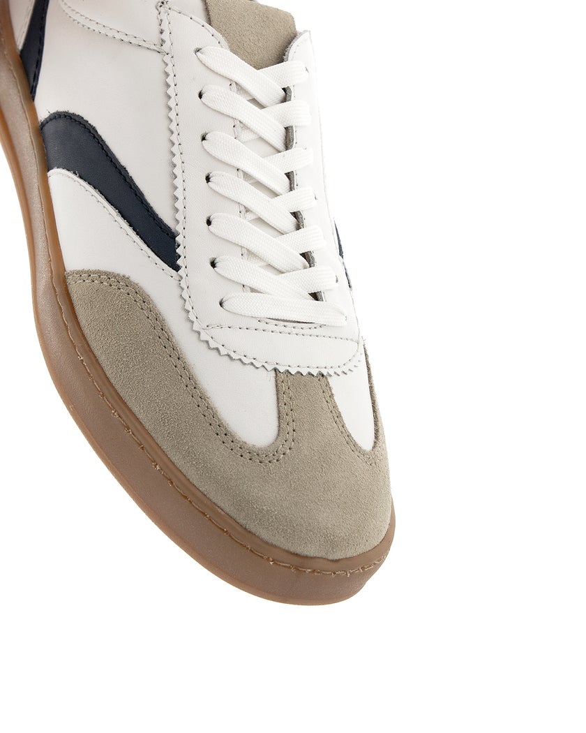 Premiato Beige Sneakers