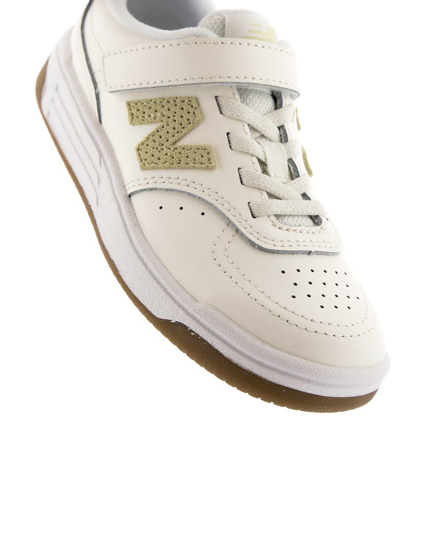 New Balance Vit Sneakers