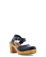 Foot News Svart Sandalett