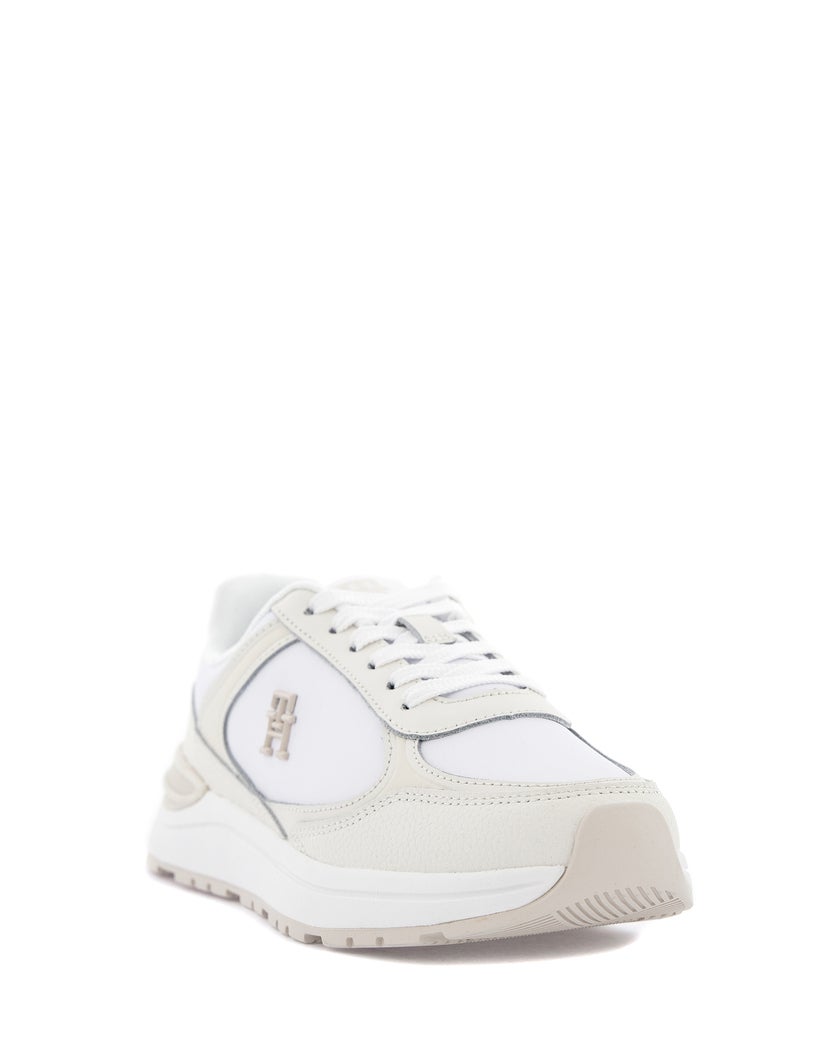 Tommy Hilfiger Vit Sneakers