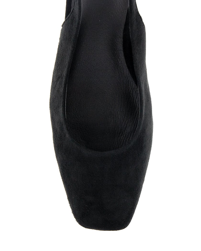 The Monte Svart Pumps