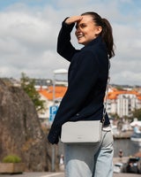 Lycke Grå Väska
