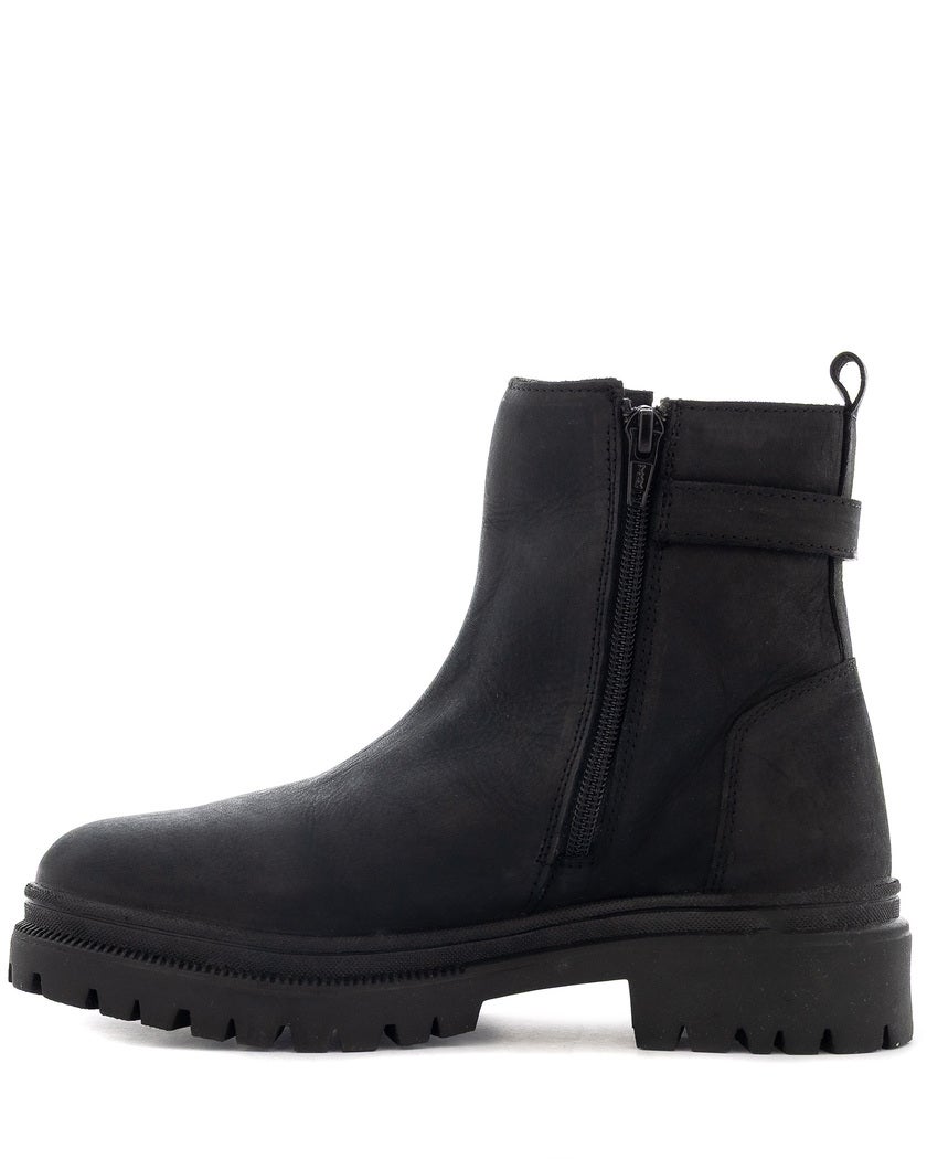 The Monte Svart Boots