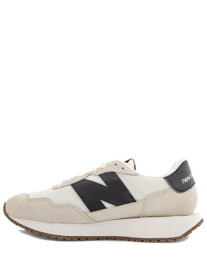 New Balance Vit Sneakers