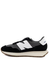 New Balance Svart Sneakers
