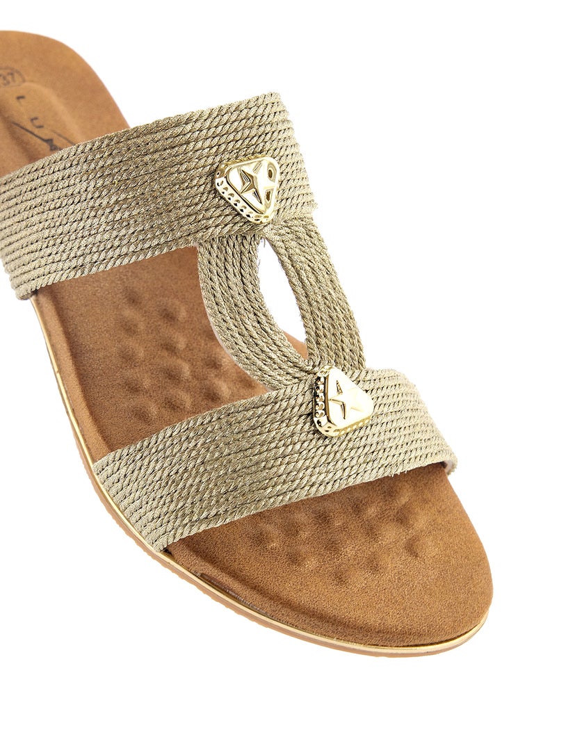 Lunar Metallic Slip-In