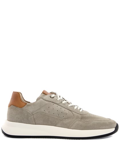Ambitious Beige Sneakers
