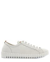 Ella of Sweden Vit Sneakers