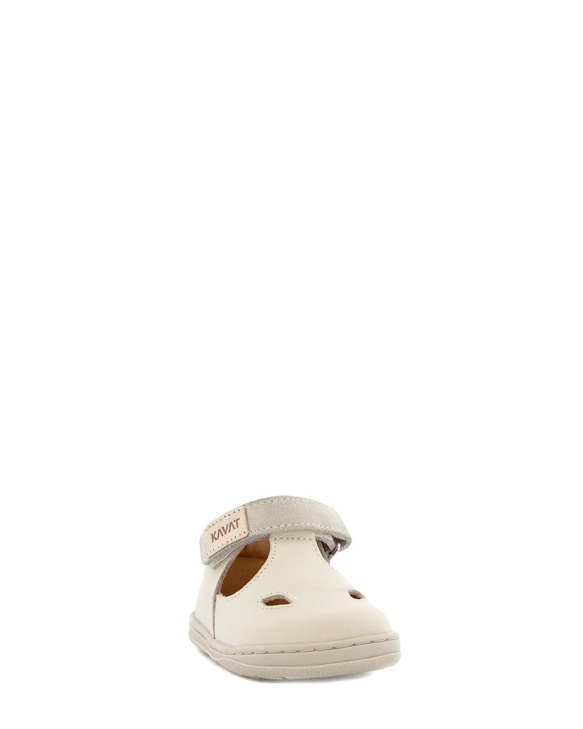 Kavat Off-White Sandal