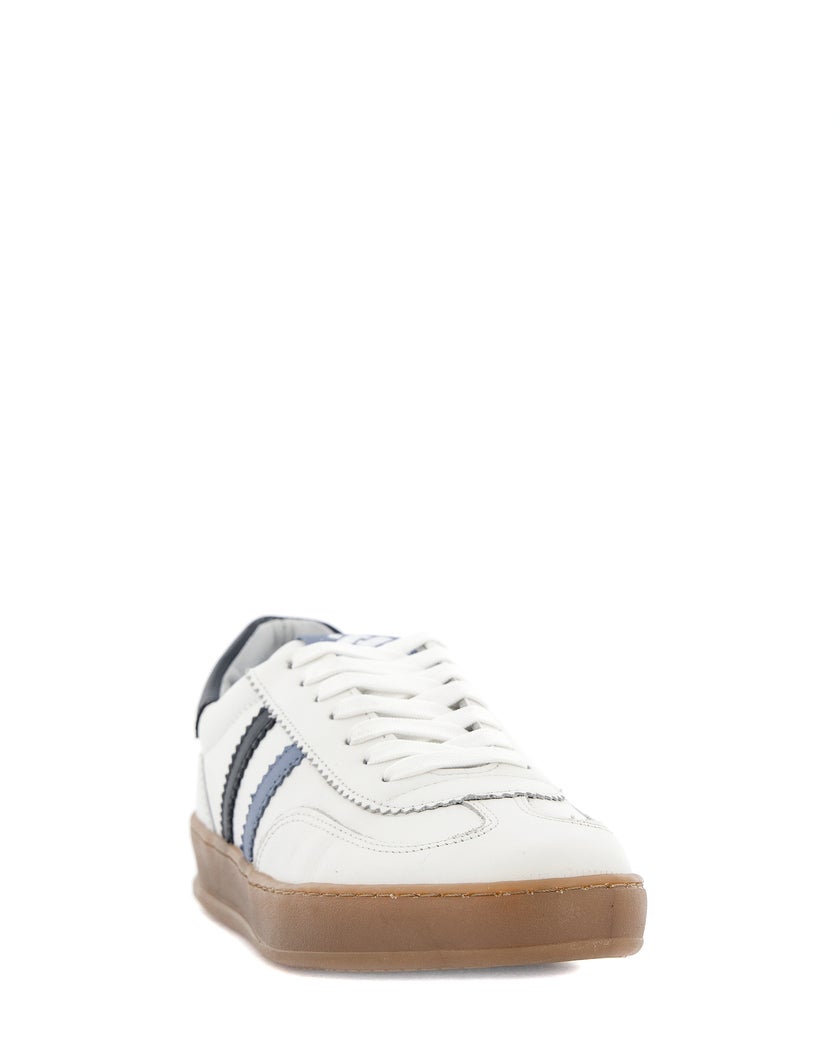 Ella of Sweden Vit Sneakers