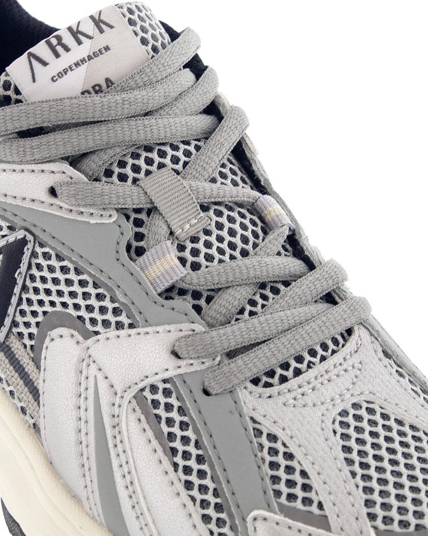 ARKK Grå Sneakers