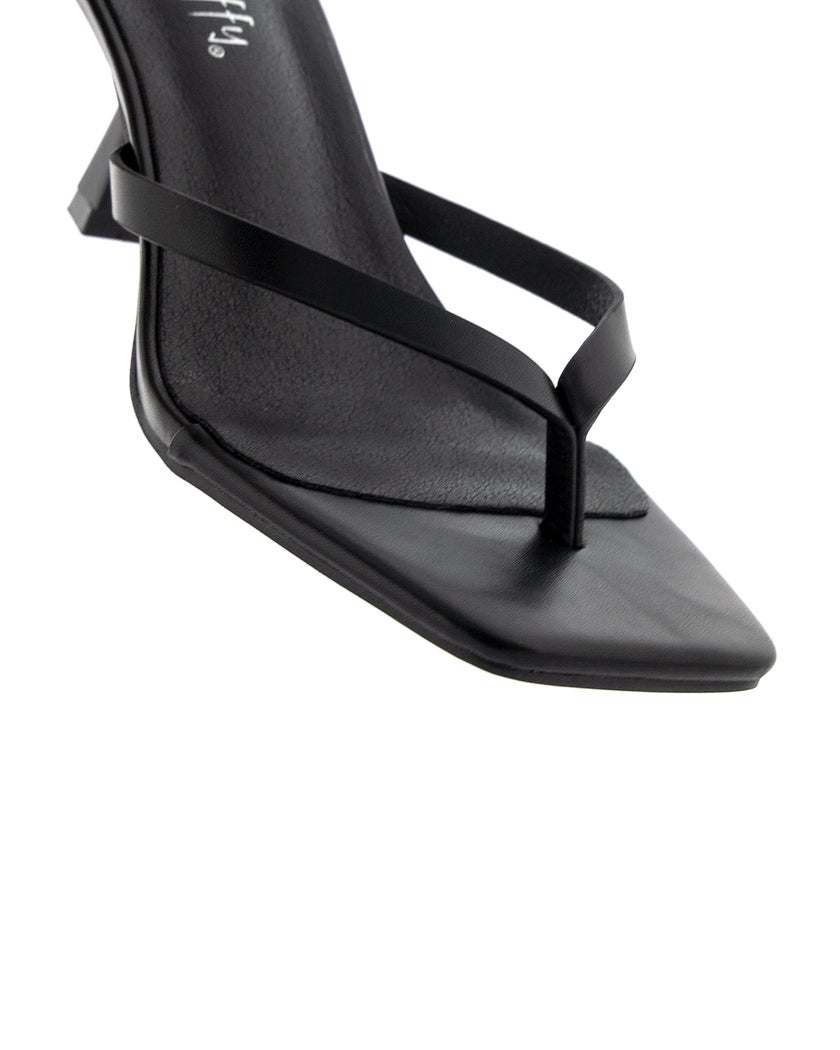 Duffy Svart Sandalett