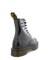 Svart Dr Martens