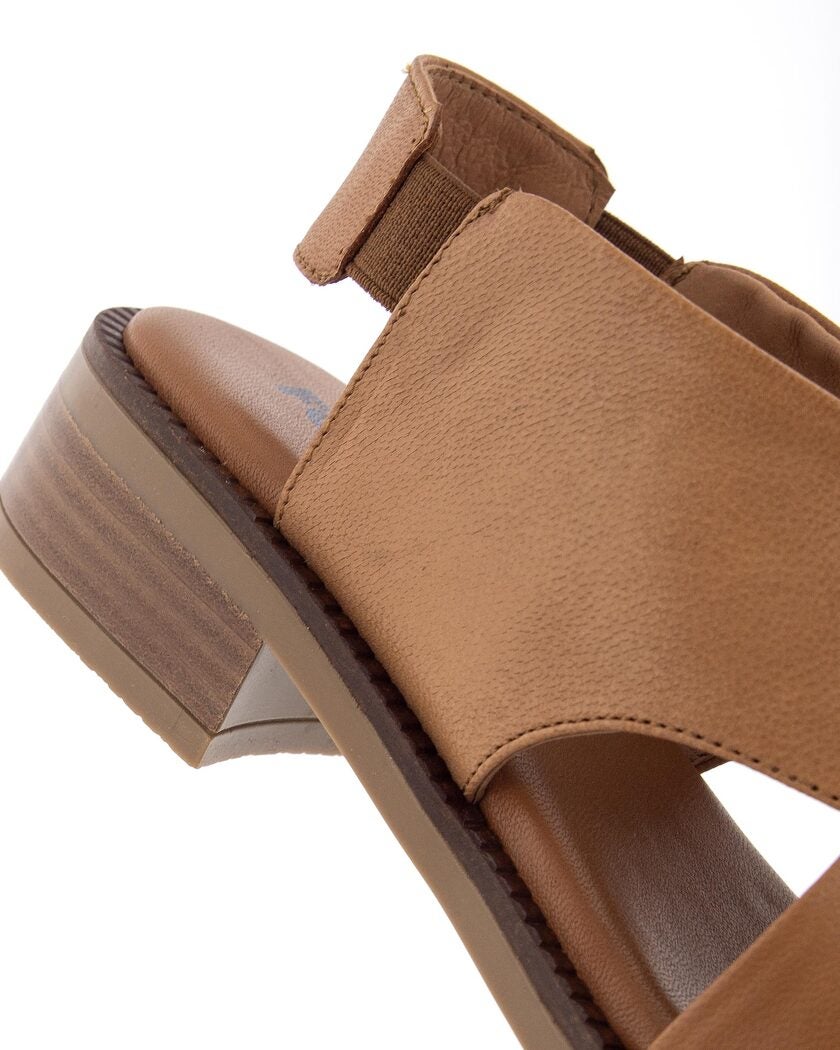 Foot News Brun Sandalett